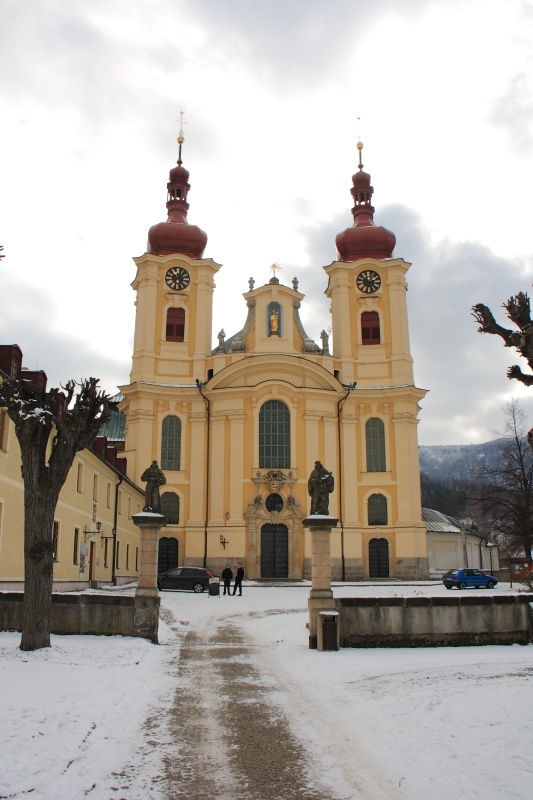 Bazilika Navštívení Panny Marie (*1725). Hejnice