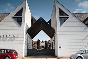 Brno, Červený kopec, hotel Rustical (*1992)