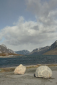Jezero Gjende (984 m)