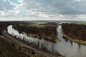 Soutok Labe s Hořínským kanálem a Vltavou