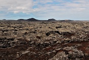 Lávové pole Skipsstigshraun u Bláa Lónið. Island