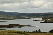 Zátoka Loch Dunvegan a hrad Dunvegan, Skye